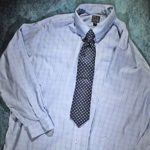 Jos A Banks Button Down Shirt